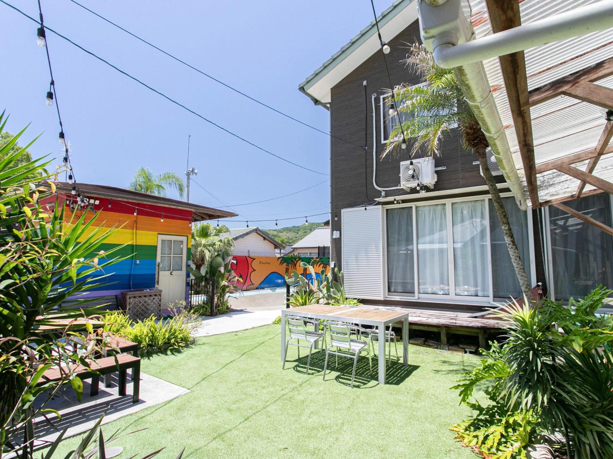 Tabist Guest House Pumping Surf Hyuga Bagian luar foto